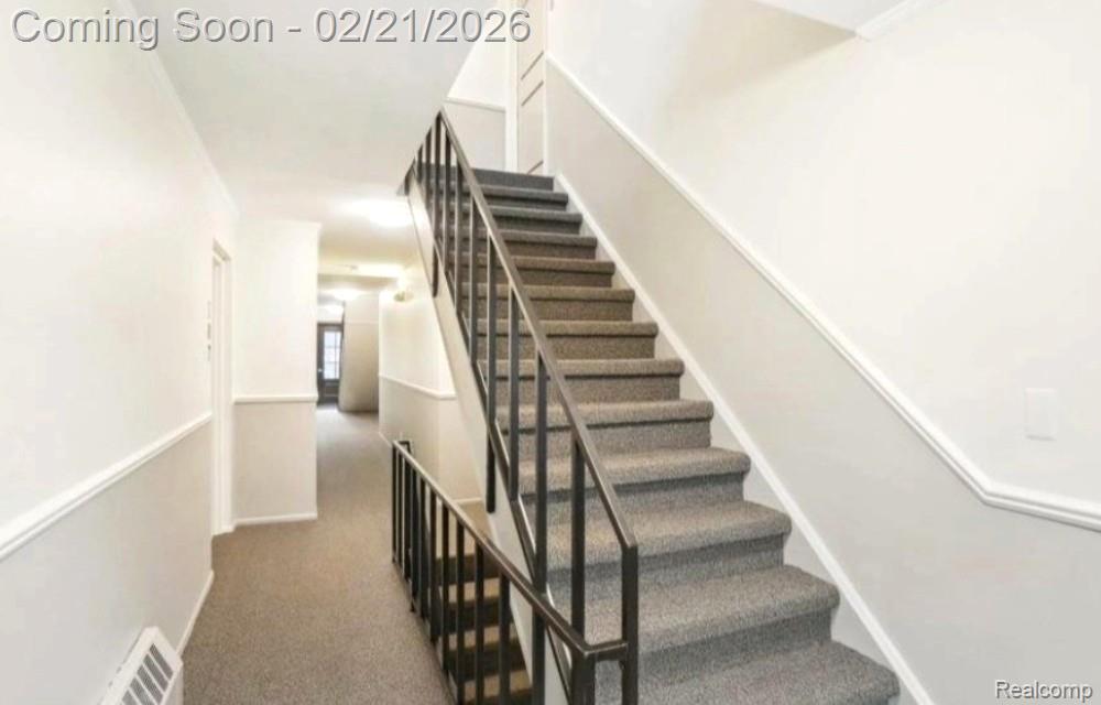 801 Plate Street, 201, Rochester, MI 48307 — Photo 8