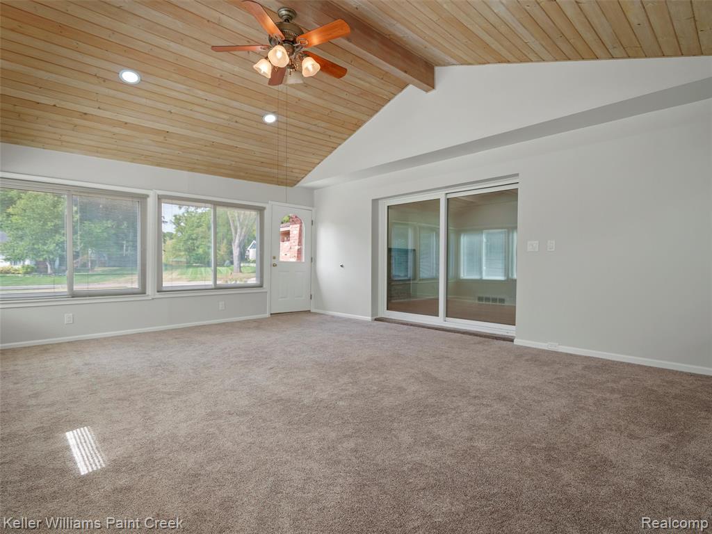 5925 Oakland Valley Drive, Rochester, MI 48306 — Photo 18