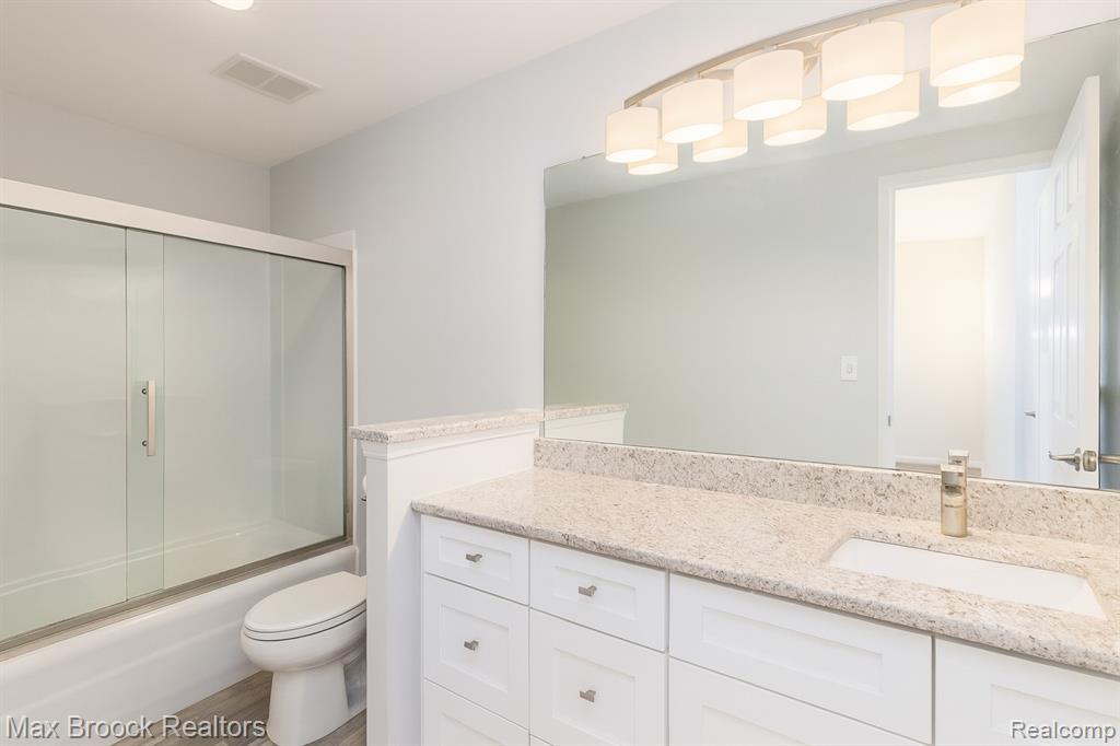 8200 E Jefferson Avenue, 1107, Detroit, MI 48214 — Photo 16