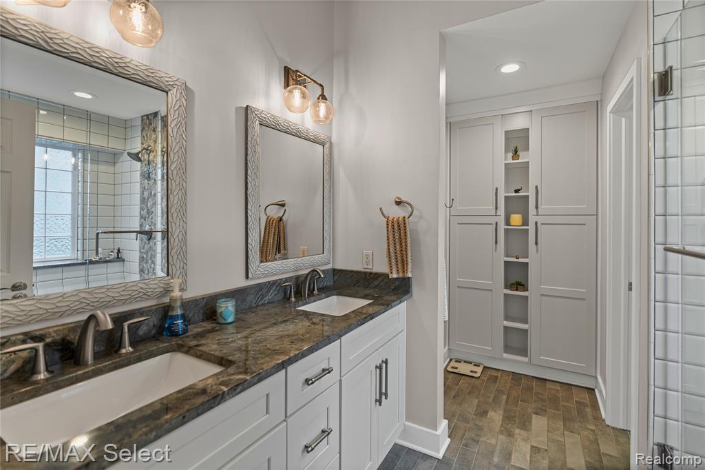 4278 Springwood Court, Fenton, MI 48430 — Photo 29