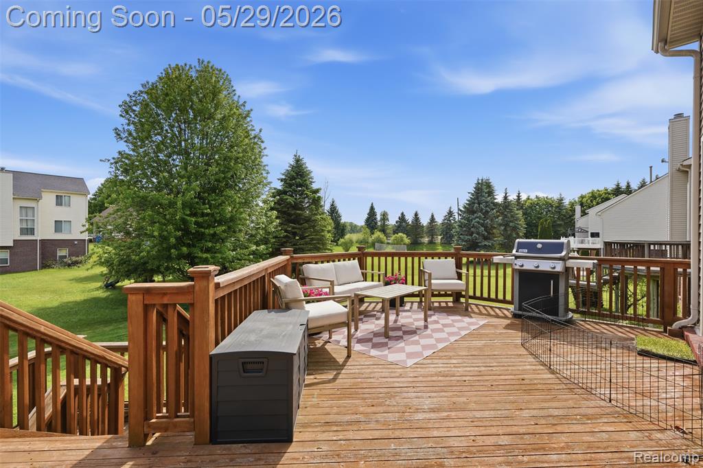 735 Kentbrook Drive, Commerce Twp, MI 48382 — Photo 49