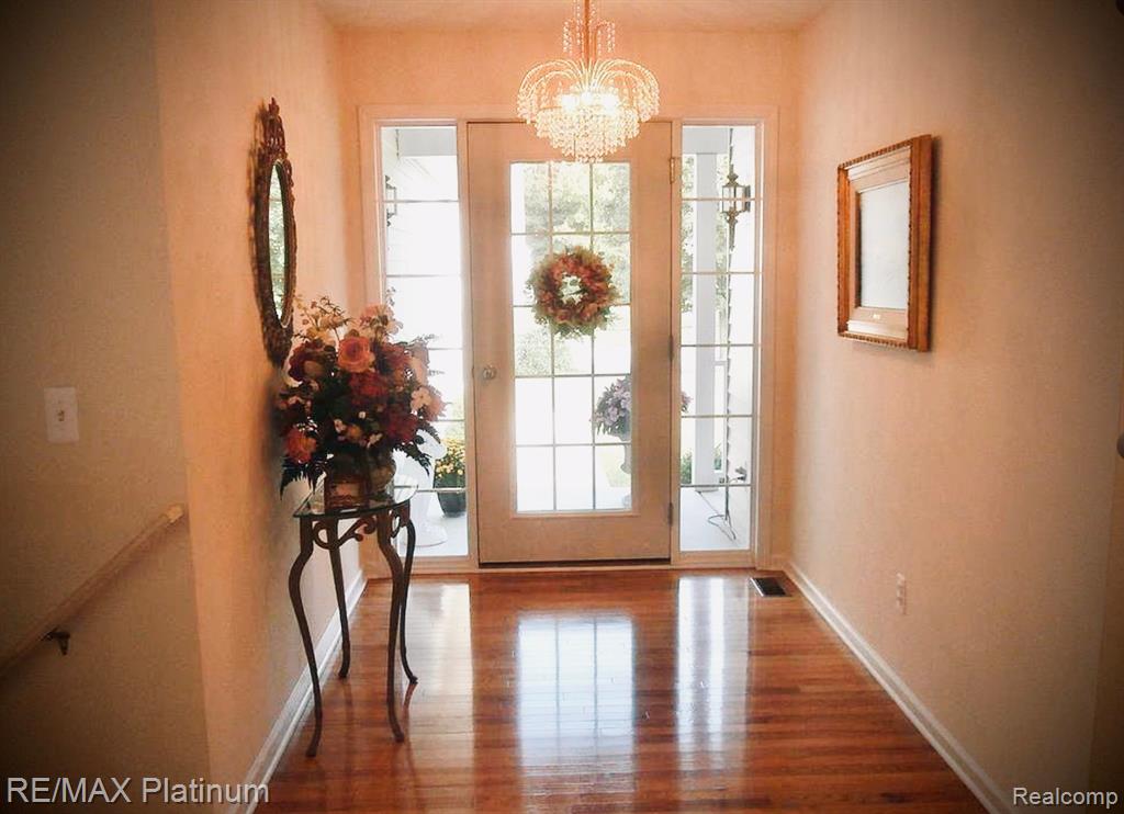 707 Glenlivet Street, Howell, MI 48843 — Photo 6