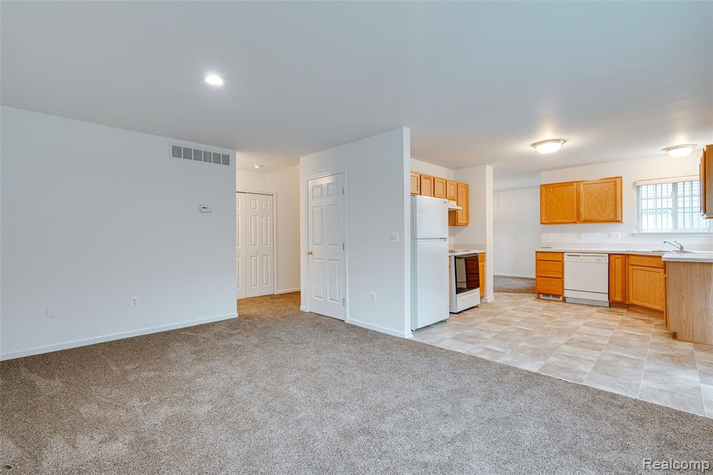 4154 Strathmore Lane, Canton, MI 48188 — Photo 22