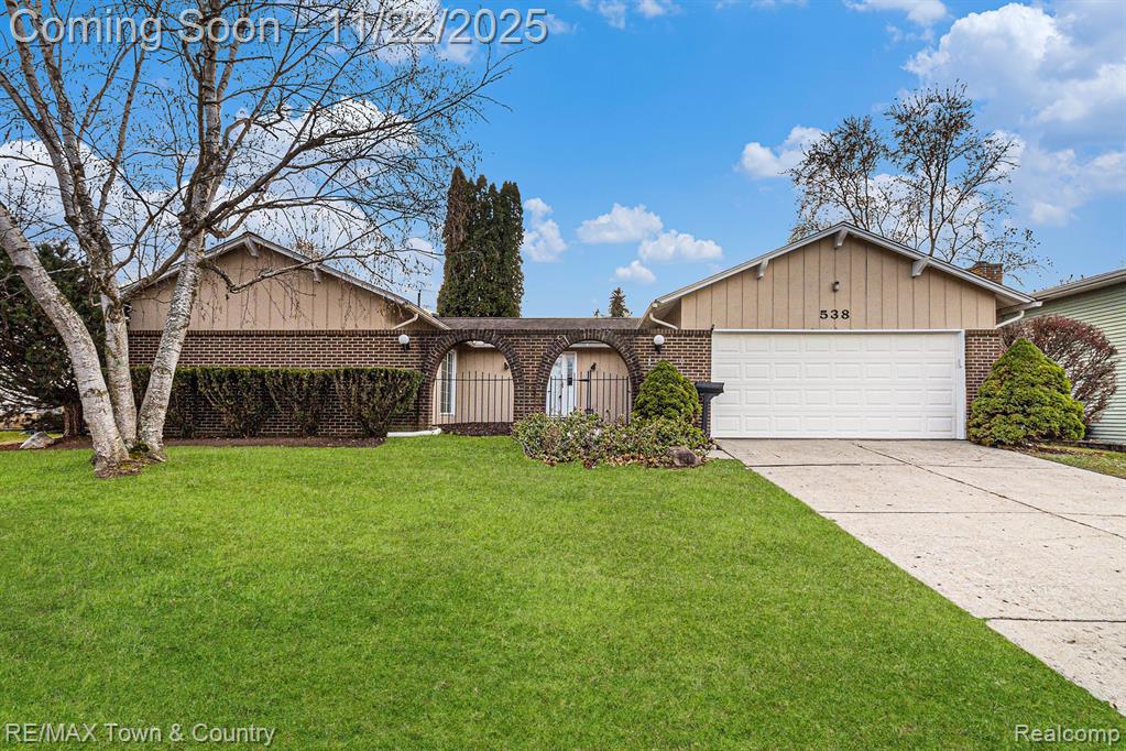 538 Autumn Drive, Flushing, MI 48433 — Photo 24