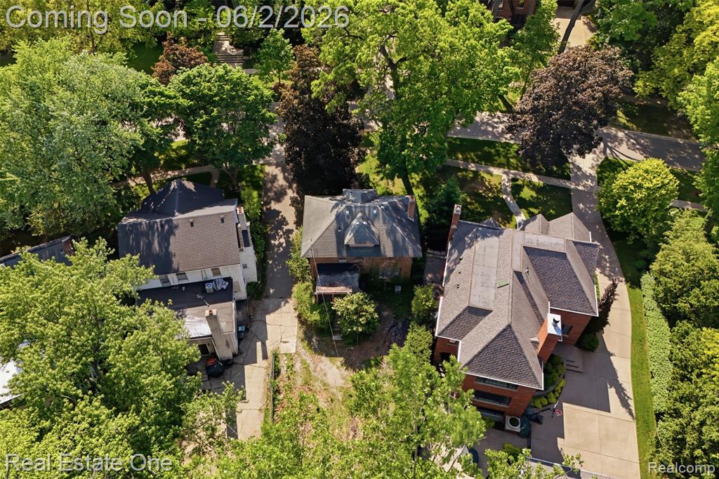 8606 Hendrie Boulevard, Huntington Woods, MI — Photo 38