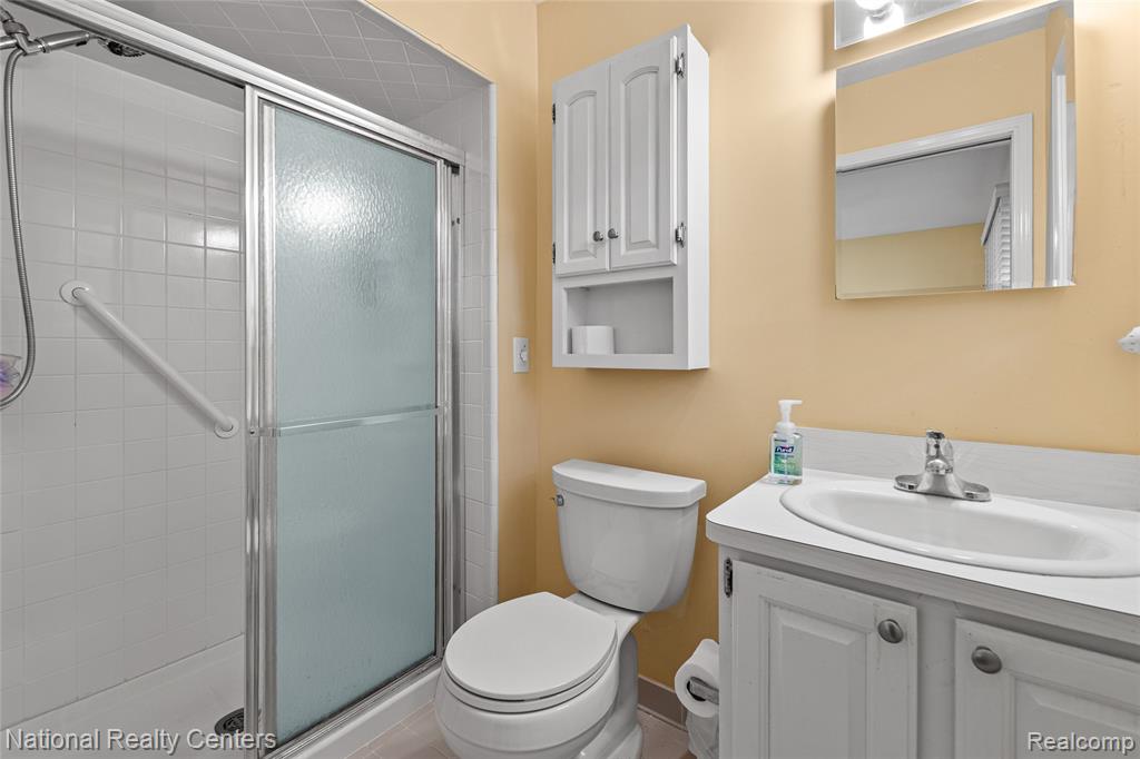 710 Turnberry Drive, St. Clair, MI 48079 — Photo 14