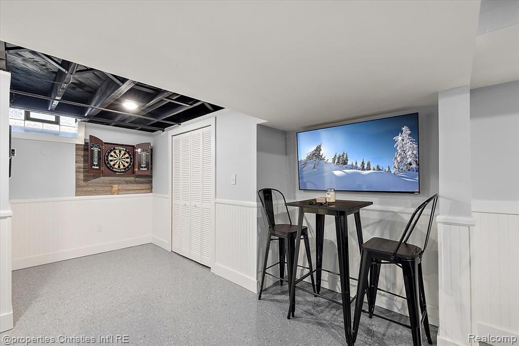 816 W Baker Avenue, Clawson, MI — Photo 45