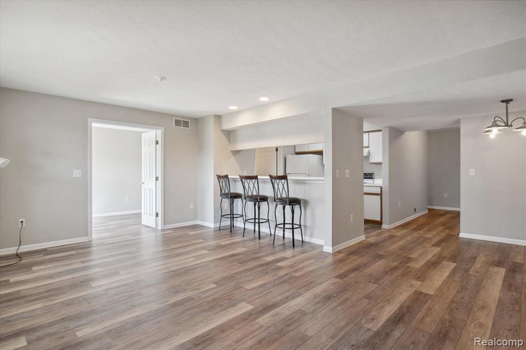 1449 HEATHERWOOD Lane, Ann Arbor, MI 48108 — Photo 13