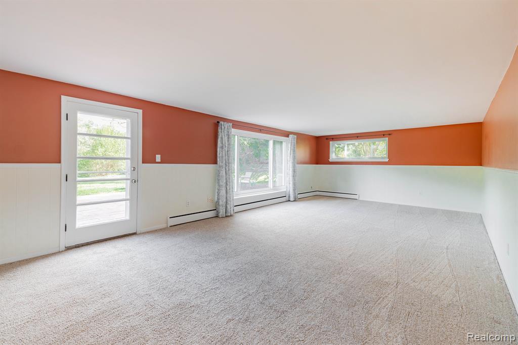 868 HELSTON Road, Bloomfield Hills, MI 48304 — Photo 25