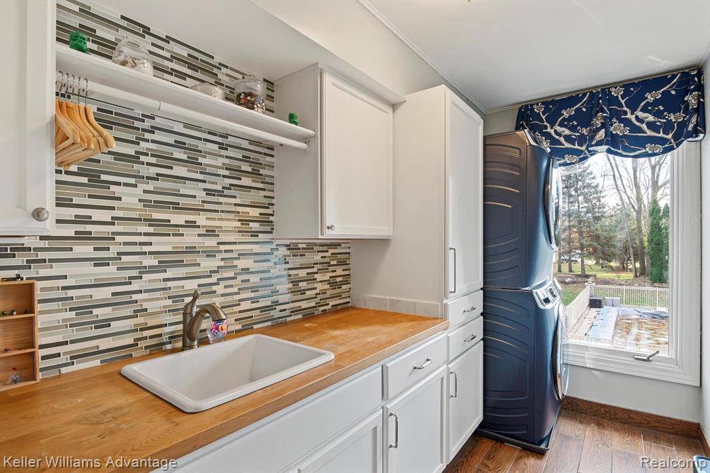 45735 SHEFFIELD Drive, Novi, MI — Photo 34
