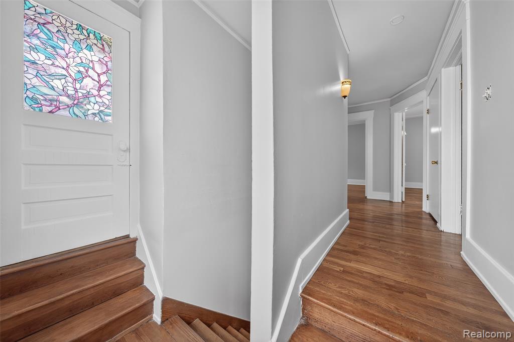 529 E Lincoln Avenue, Royal Oak, MI 48067 — Photo 12