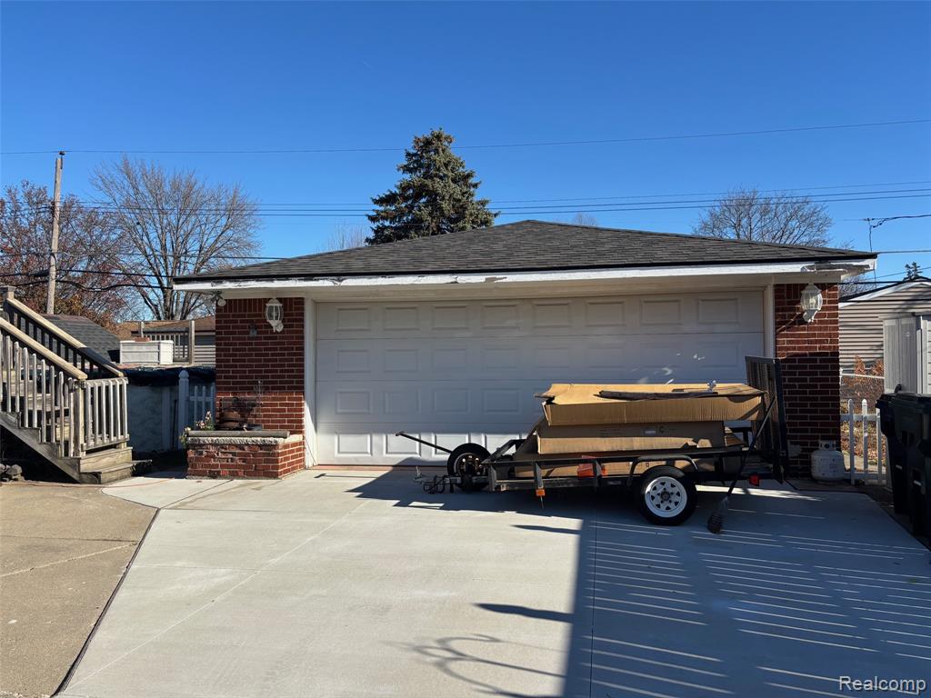 40724 Pickett Ridge Road, Sterling Heights, MI 48313 — Photo 19