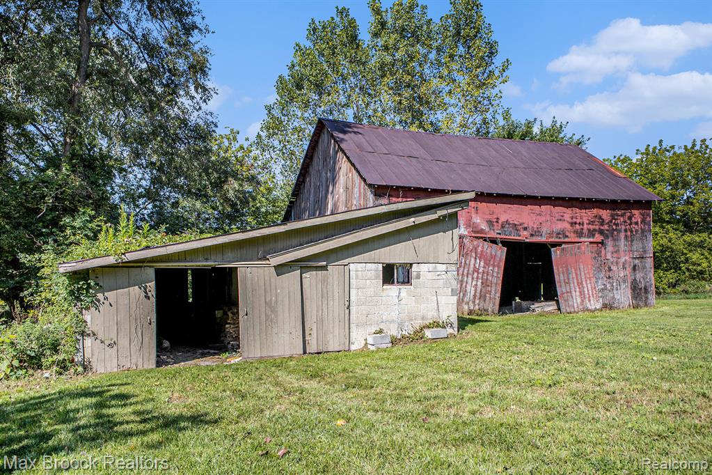 7147 Mabley Hill Road, Fenton, MI 48430 — Photo 25
