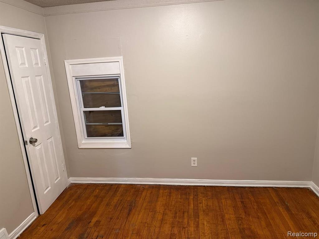 20020 PELKEY Street, Detroit, MI 48205 — Photo 15
