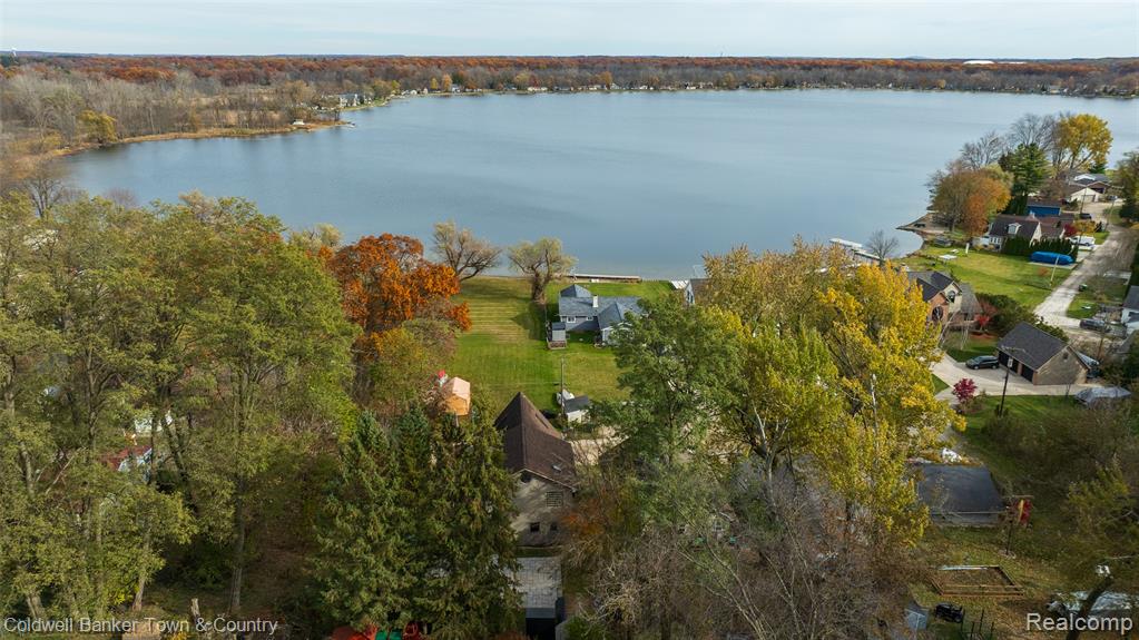 8160 Halfway Drive, Brighton, MI 48116 — Photo 62