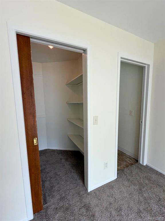 8468 Beatrice, Westland, MI — Photo 25