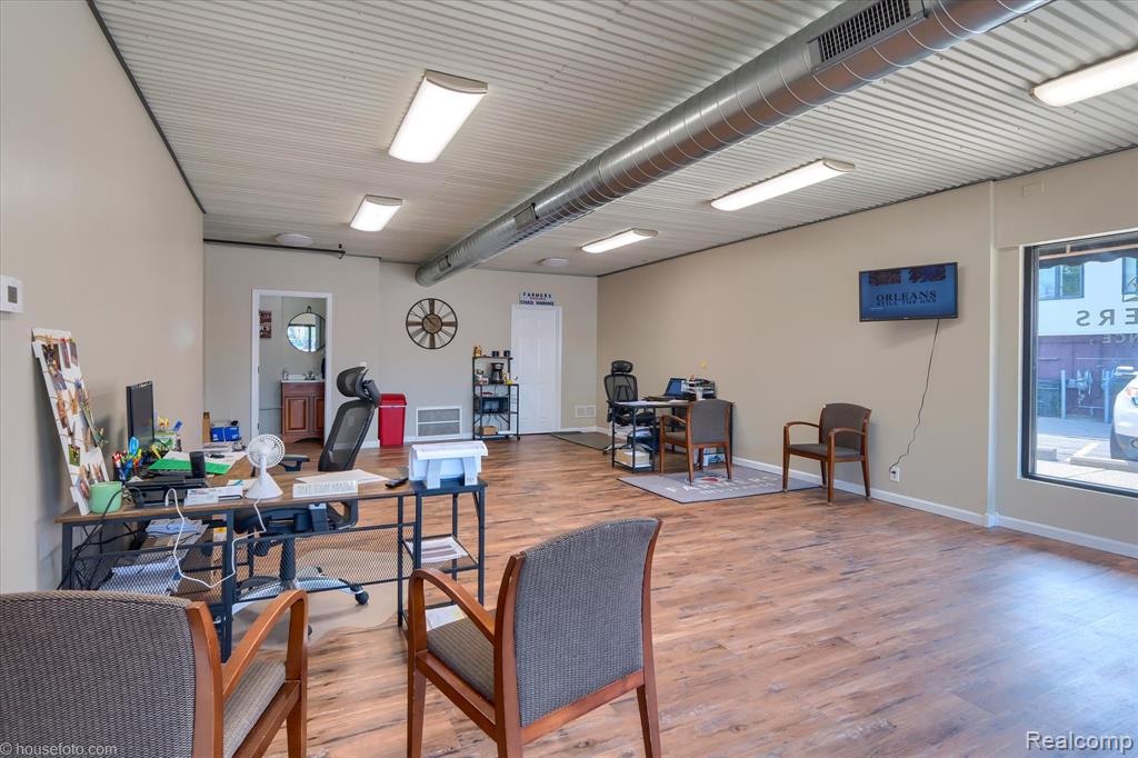 444 N. Court, Lapeer, MI 48446 — Photo 4