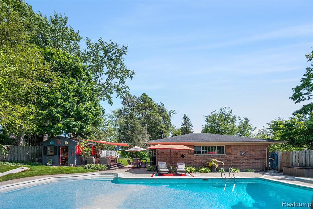 6062 Middle Lake Road, Clarkston, MI — Photo 30