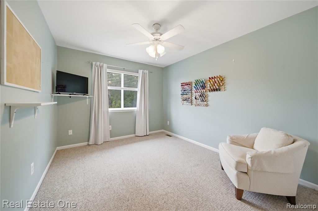 8576 Barrington Drive, Ypsilanti, MI 48198 — Photo 21