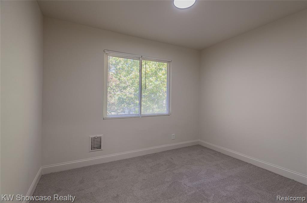 5125 Whitfield Street, Detroit, MI 48204 — Photo 6