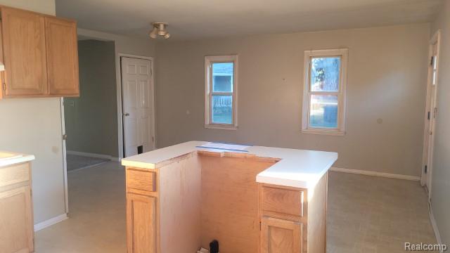 985 Fairledge Street, Lake Orion, MI 48362 — Photo 7
