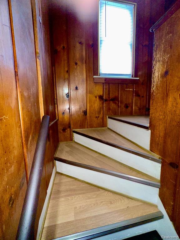 934 Campbell Street, Flint, MI 48507 — Photo 13
