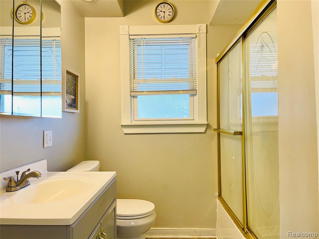 829 Cleveland Avenue, Lincoln Park, MI 48146 — Photo 10