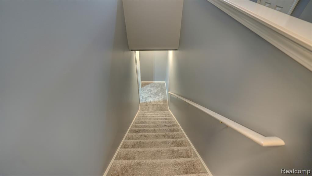 5077 PRESTONWOOD Lane, Flushing, MI 48433 — Photo 45