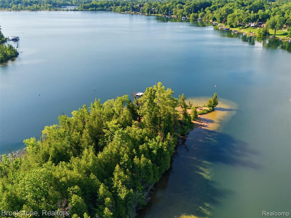 7450 Deerhill Drive, Clarkston, MI — Photo 64