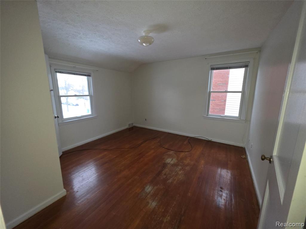 742 N York Street, Dearborn, MI 48128 — Photo 11