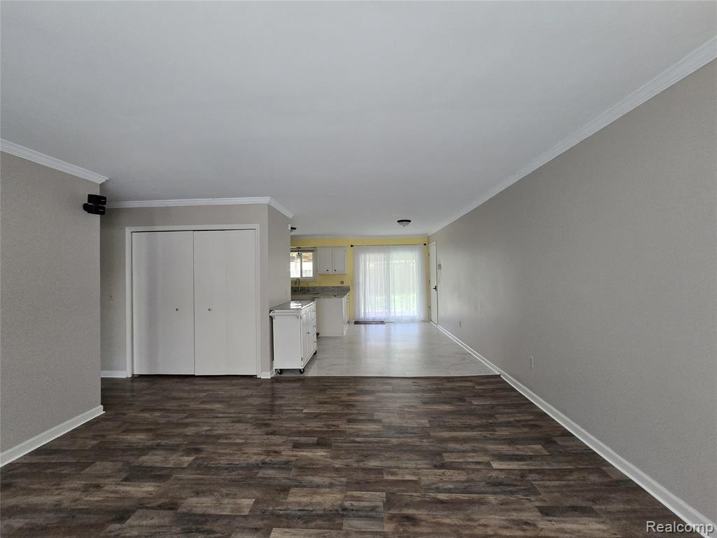 1855 Luneta Court, Commerce Twp, MI 48382 — Photo 3