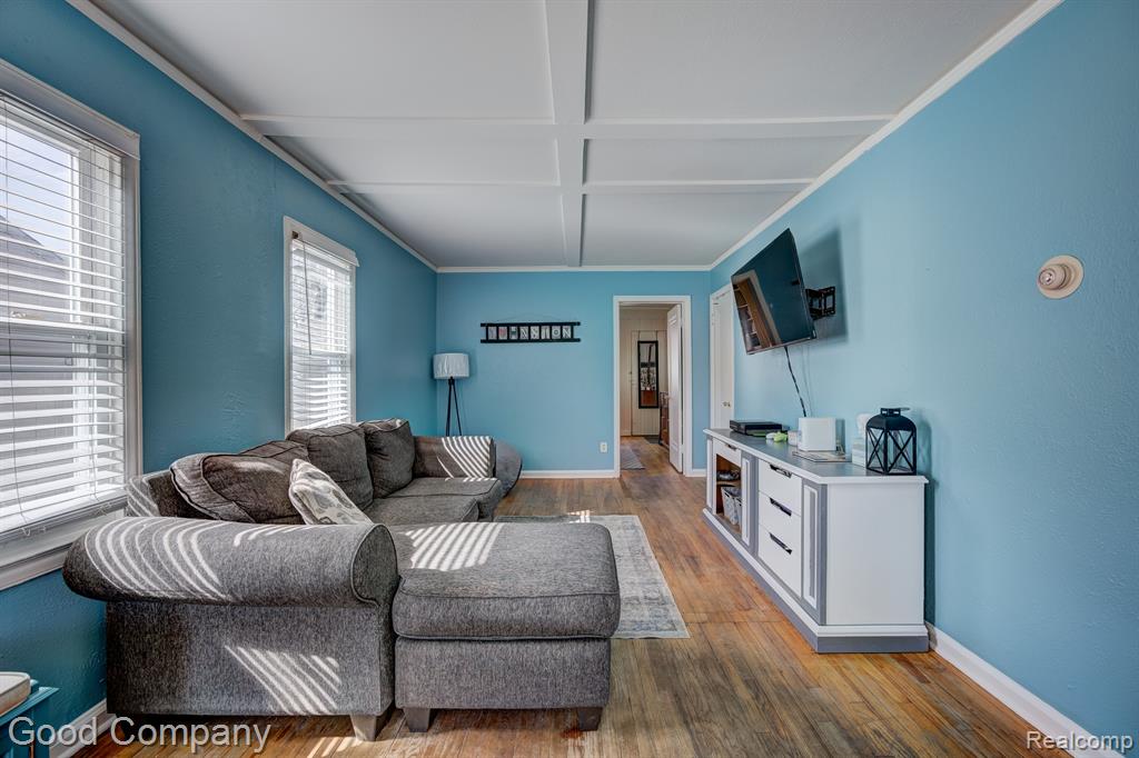 657 ALLEN Street, Ferndale, MI 48220 — Photo 4