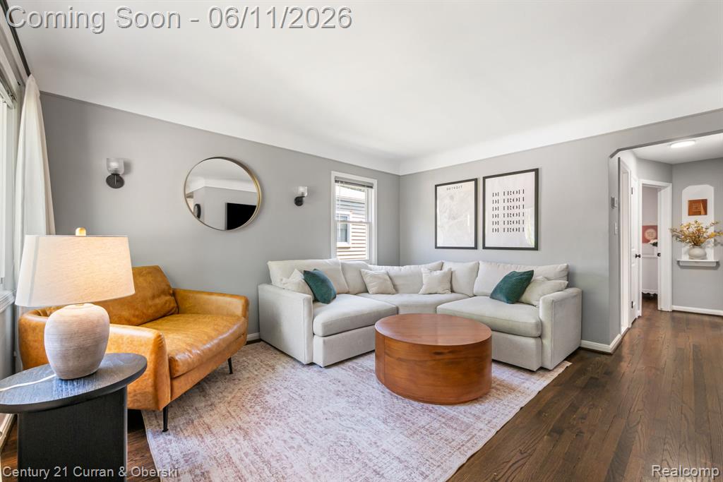 704 N Edison Avenue, Royal Oak, MI 48067 — Photo 9