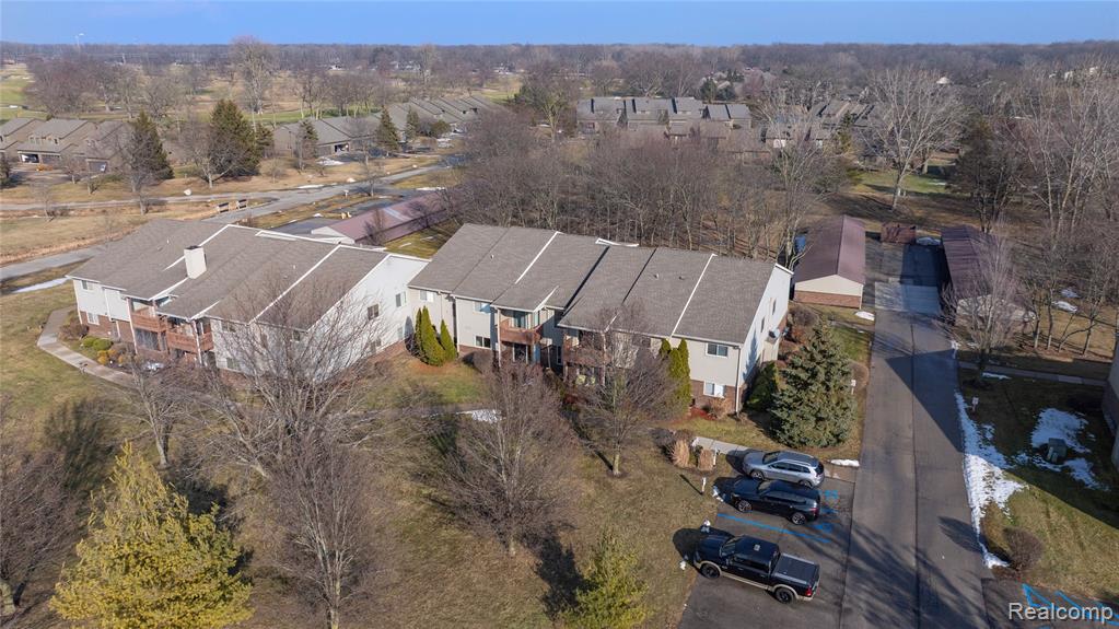 10177 Nancys Boulevard, 86, Grosse Ile, MI 48138 — Photo 3