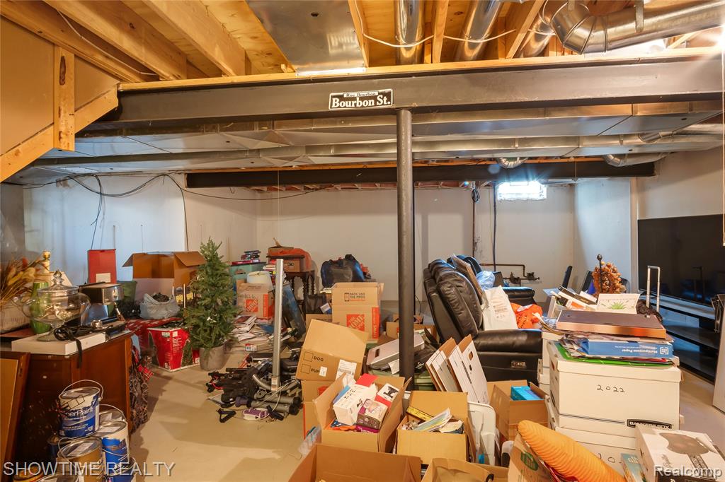 4341 Summer Place, Shelby Twp, MI 48316 — Photo 32