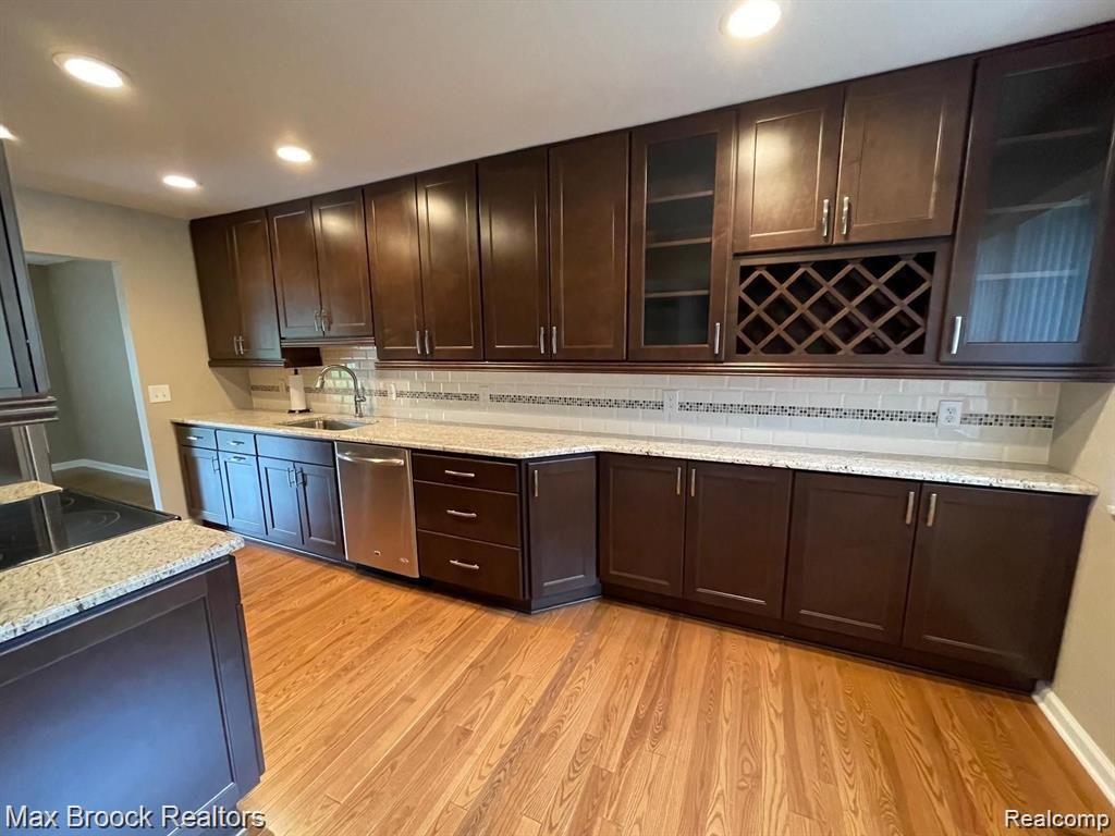 4585 Laurel Club Circle, West Bloomfield, MI 48323 — Photo 3