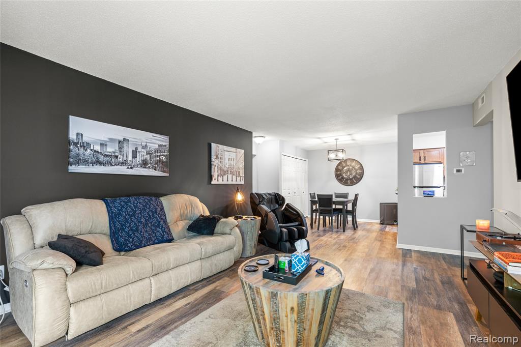 35916 Ann Arbor Trail, Livonia, MI 48150 — Photo 3