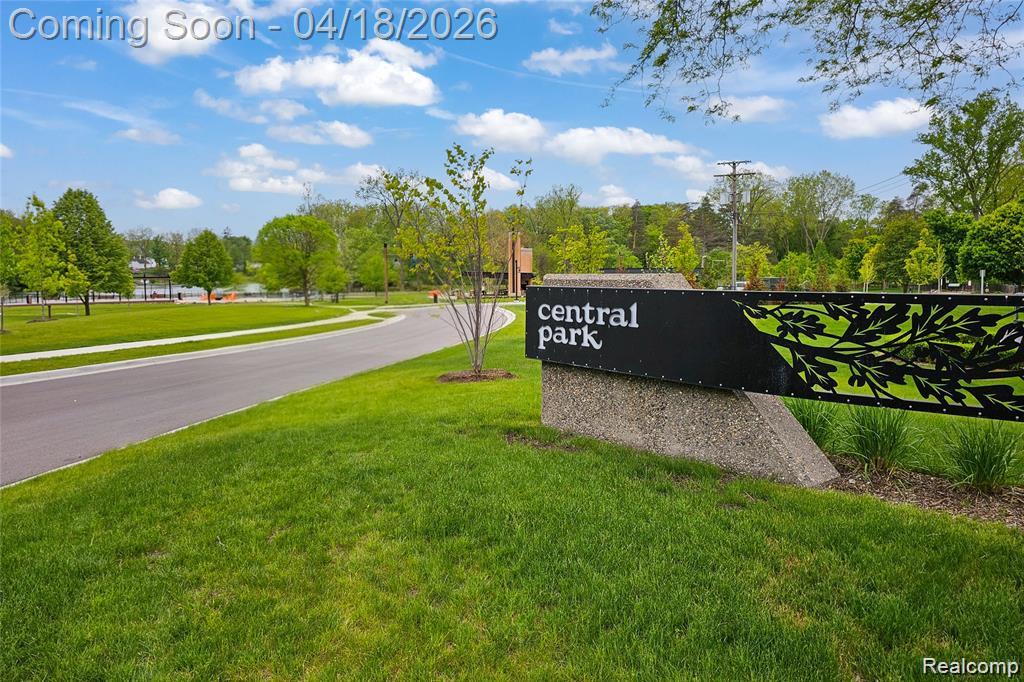 523 Dorchester Way, Milford, MI 48381 — Photo 50