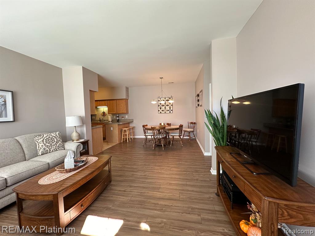 1113 RIAL LAKE Drive, Unit # 40, Howell, MI 48843 — Photo 8