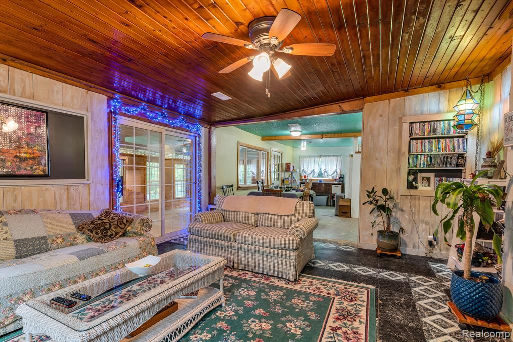 8188 BIRCH RUN Road, Millington, MI 48746 — Photo 11