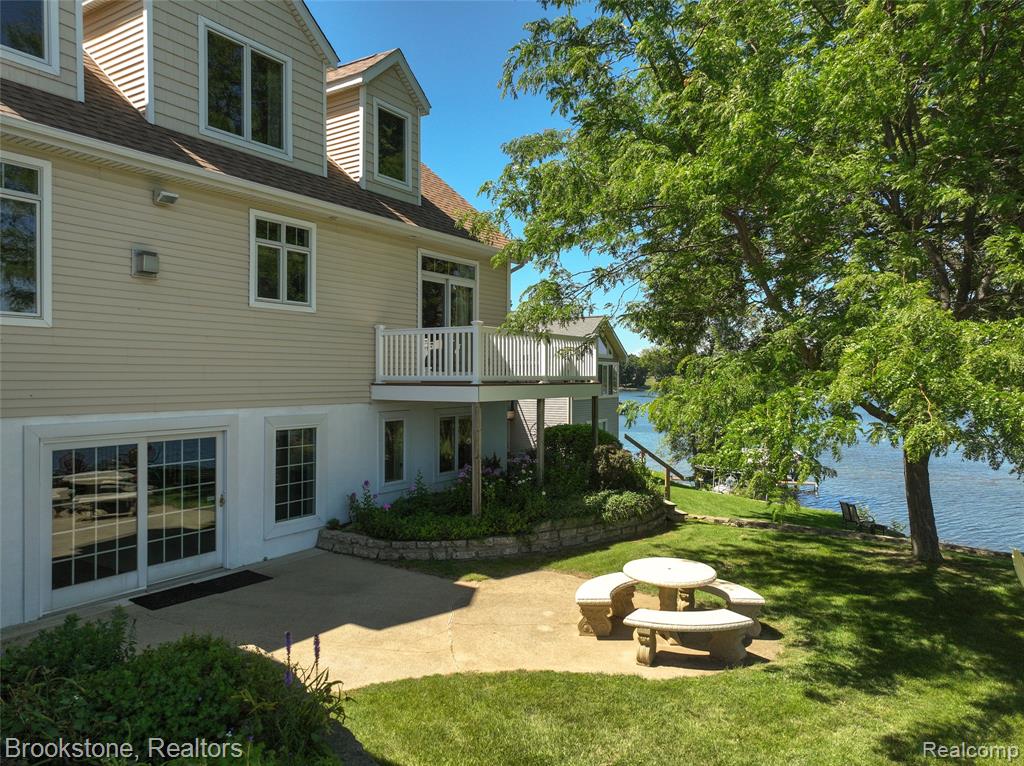 9317 Ridge Road, Goodrich Vlg, MI — Photo 9