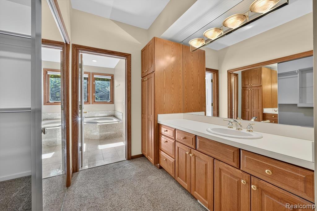 3187 Turnberry Drive, White Lake, MI 48383 — Photo 28
