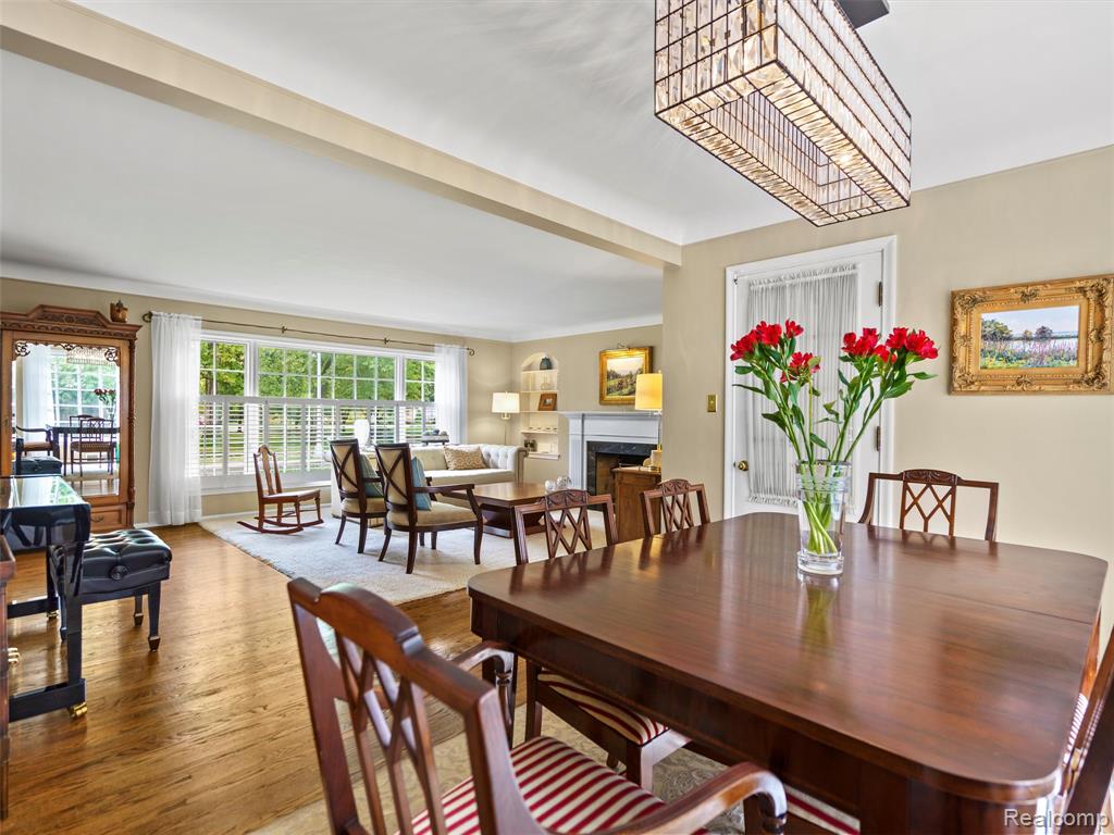 683 Lincoln Road, Grosse Pointe, MI 48230 — Photo 11