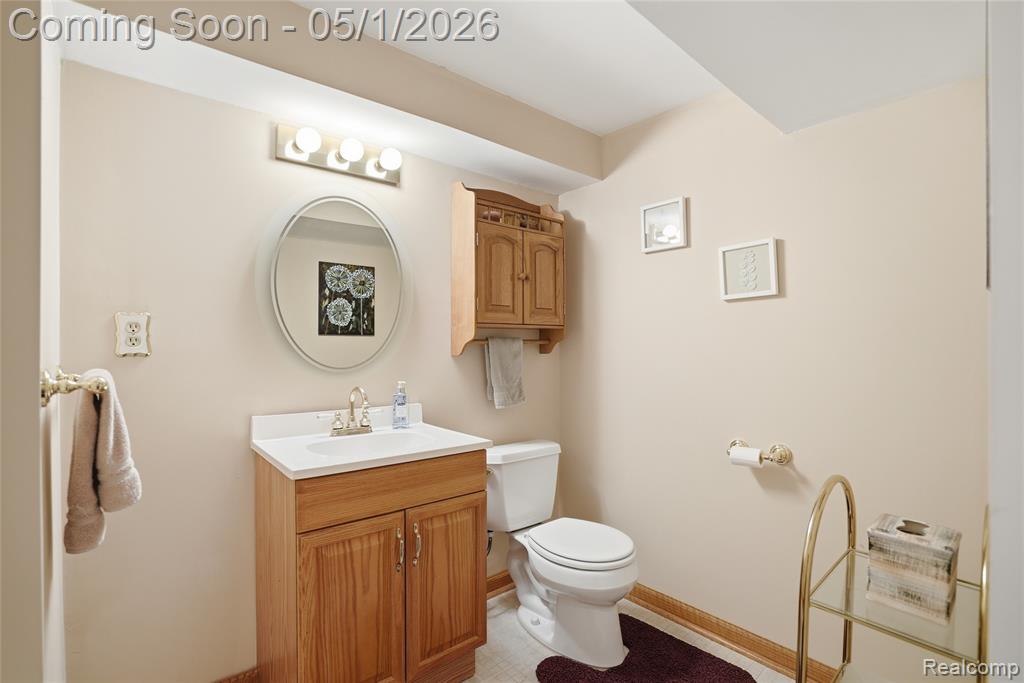14428 Glen Eagle Court, Shelby Twp, MI 48315 — Photo 34