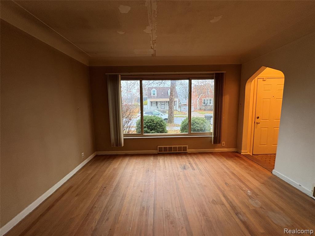 6769 Rosemont Avenue, Detroit, MI 48228 — Photo 3