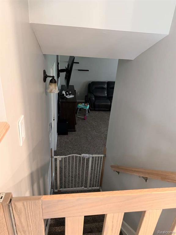 4803 Crestbrook Drive, Waterford, MI 48328 — Photo 16