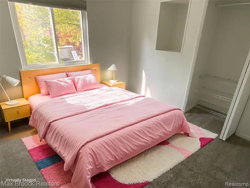 5715 SUNNYCREST Drive, West Bloomfield, MI 48323 — Photo 13