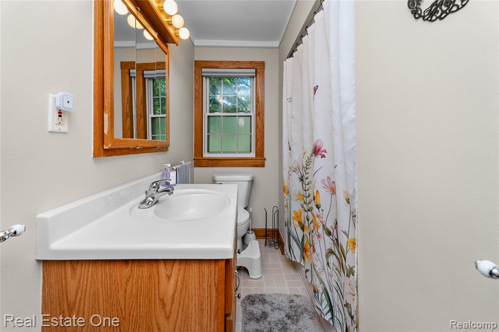 50000 Willis Road, Belleville, MI 48111 — Photo 22