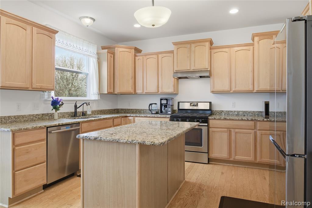 10909 Bouldercrest Drive, South Lyon, MI 48178 — Photo 16
