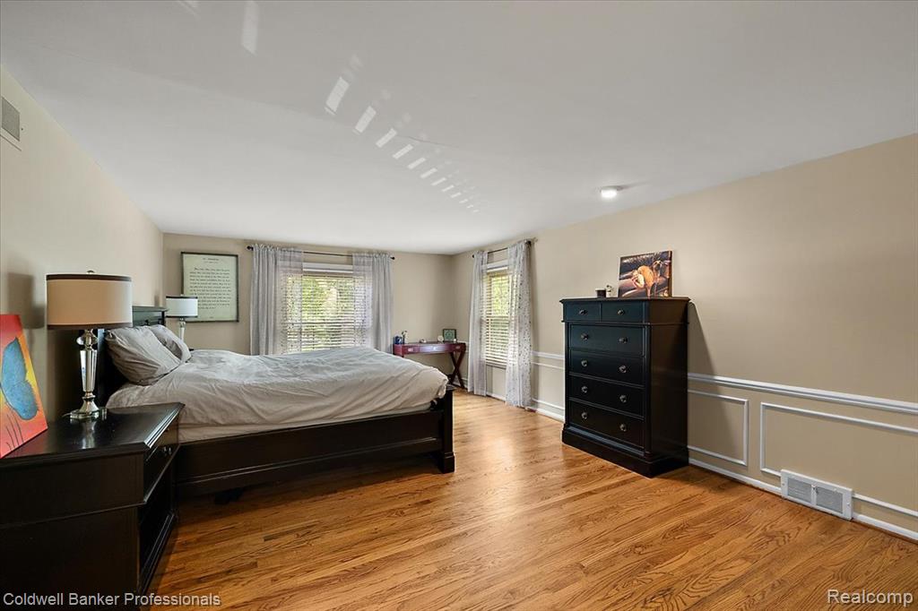 31307 Sleepy Hollow Lane, Franklin, MI 48025 — Photo 41